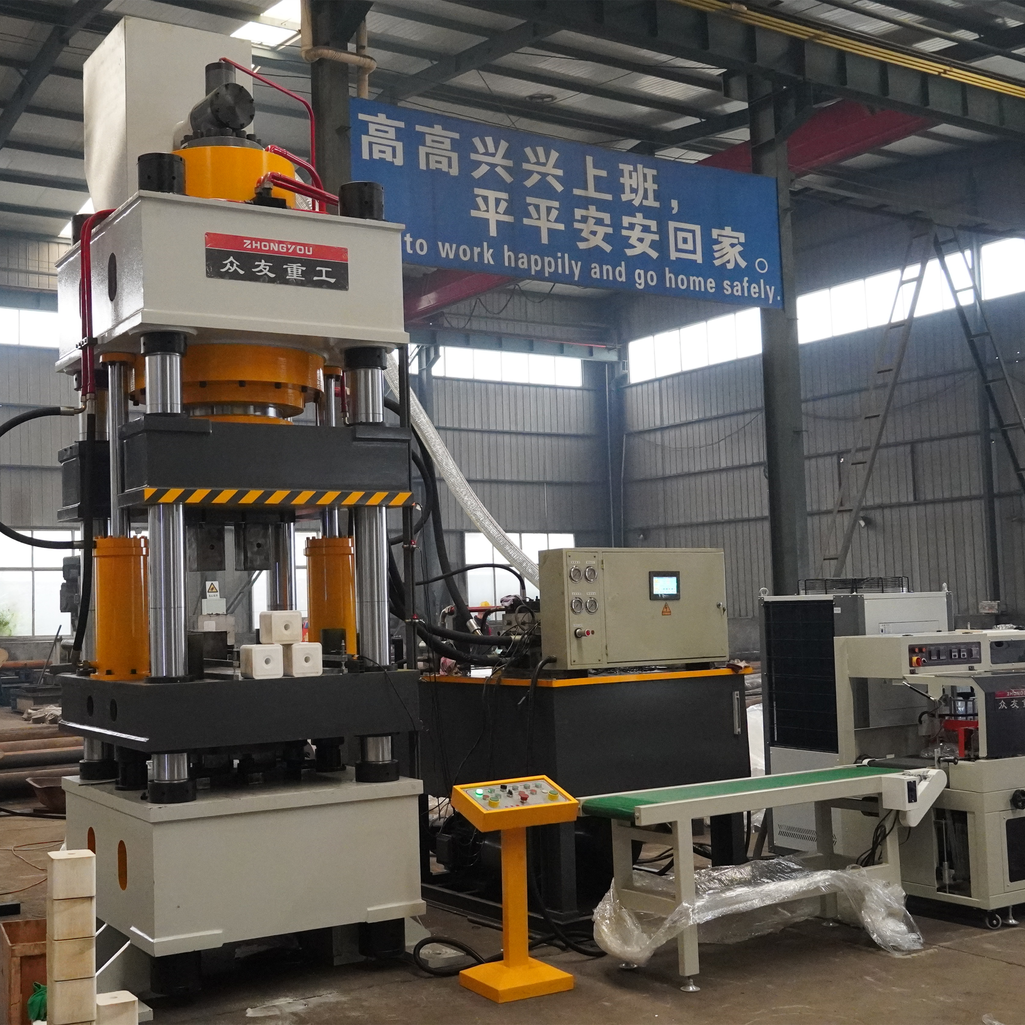 630噸粉末成型液壓機(jī) 630鹽磚舔塊壓力機(jī) 鹽磚機(jī)生產(chǎn)線(xiàn)