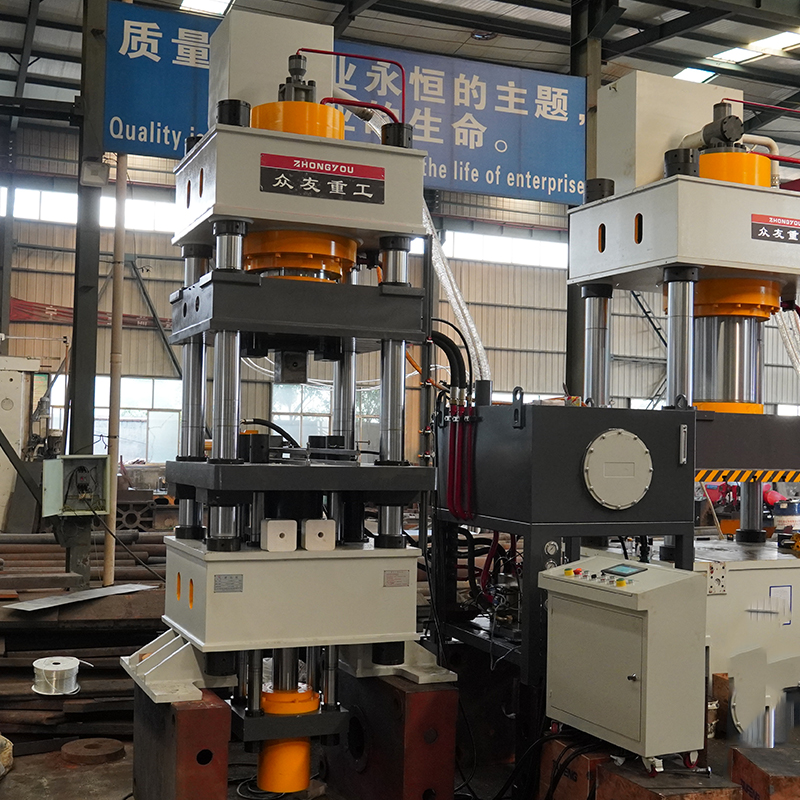 400噸四梁四柱鹽磚機(jī) 400T牛羊舔磚成型液壓機(jī)
