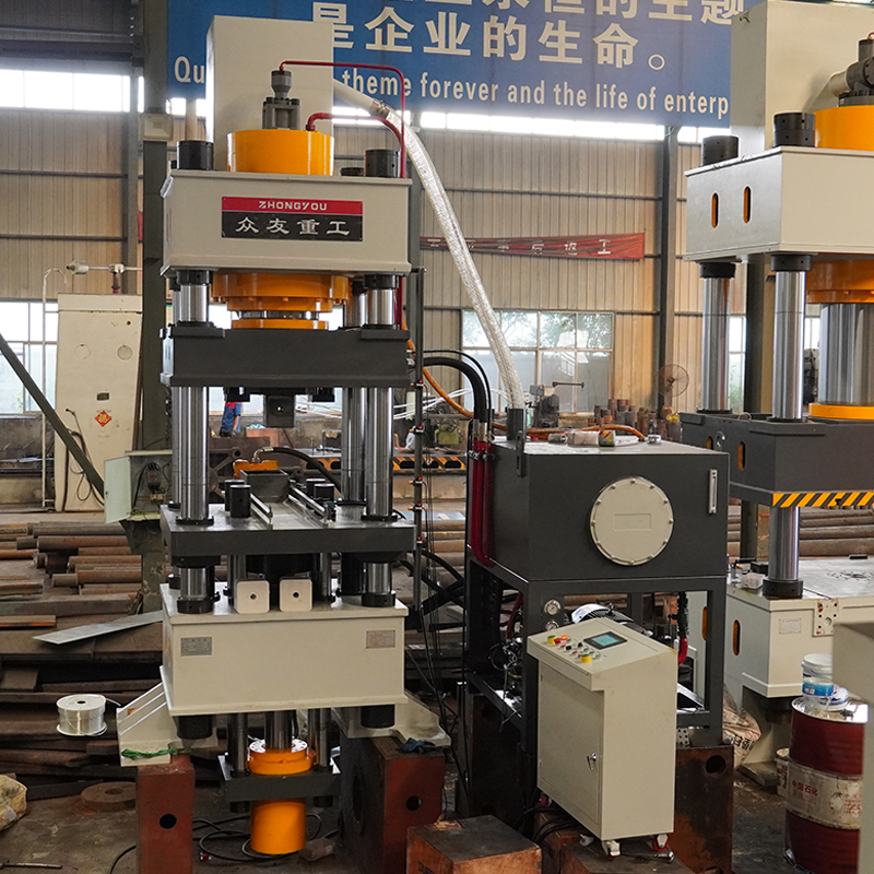 400噸四梁四柱鹽磚機(jī) 400T牛羊舔磚成型液壓機(jī)