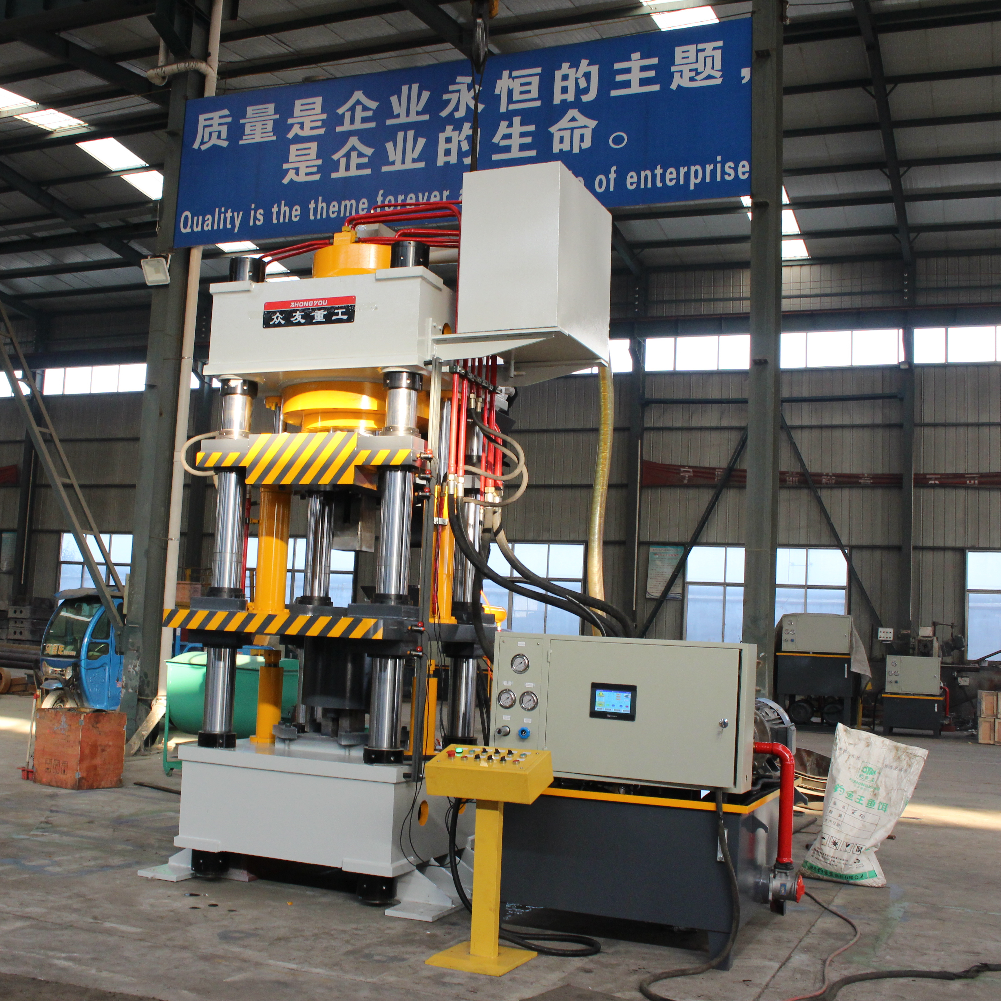 500噸全自動(dòng)鹽磚成型液壓機(jī) 500T四梁四柱壓力機(jī)